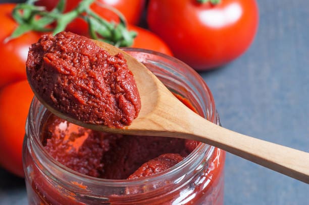تصویر 2 از رب گوجه فرنگی خانگی تازه با طعم طبیعی و غلظت مناسب